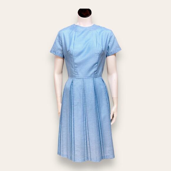 Vintage Checkered Fit and flare short sleeve Pleated Dress Size Small - Picture 1 of 6